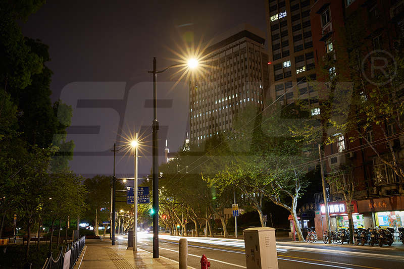 道路照明,為城市夜生活增添時尚感,上海三思道路照明