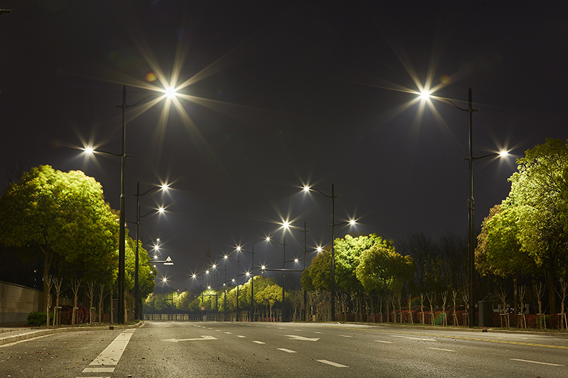 道路照明,探索,多功能綜合燈桿,節能優勢